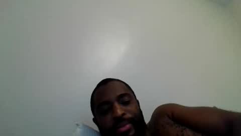 Snapshot of guessssmymiddlename chatting on 06/01/26, 09:05 guessssmymiddlename online show from 06/01/26, 09:05