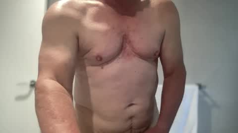 Snapshot of guesswhatigot2 chatting on 01/04/25, 10:34 guesswhatigot2 online show from 01/04/25, 10:34