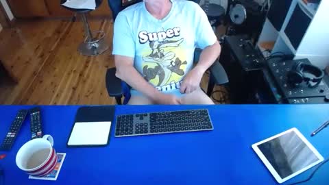 Snapshot of guesswhatigot2 chatting on 01/30/25, 02:49 guesswhatigot2 online show from 01/30/25, 02:49