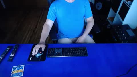 Snapshot of guesswhatigot2 chatting on 02/12/25, 08:49 guesswhatigot2 online show from 02/12/25, 08:49