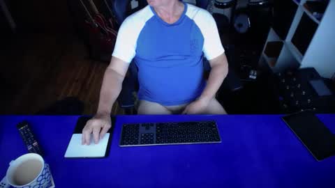 Snapshot of guesswhatigot2 chatting on 02/26/25, 08:48 guesswhatigot2 online show from 02/26/25, 08:48