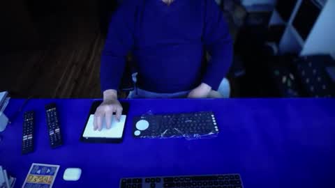 Snapshot of guesswhatigot2 chatting on 09/13/25, 12:05 guesswhatigot2 online show from 09/13/25, 12:05