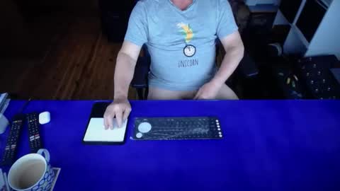 Snapshot of guesswhatigot2 chatting on 09/14/25, 07:51 guesswhatigot2 online show from 09/14/25, 07:51