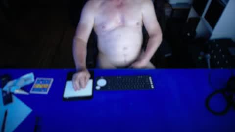 Snapshot of guesswhatigot2 chatting on 11/20/25, 09:09 guesswhatigot2 online show from 11/20/25, 09:09