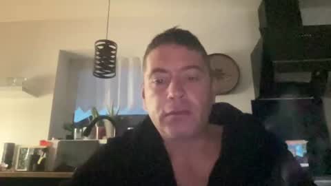 guil0 online show from 10/02/25, 09:16