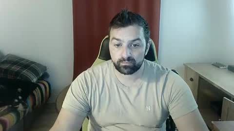 guillaume666286050 online show from 10/04/25, 08:23