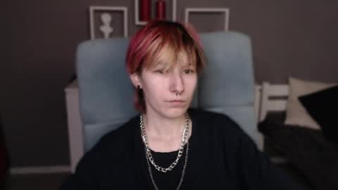 guitarandangell online show from 04/14/26, 09:37