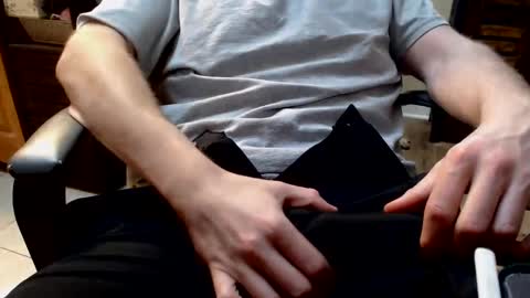 newbies online show from 02/25/25, 11:22