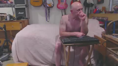 Mario online show from 02/10/25, 02:05