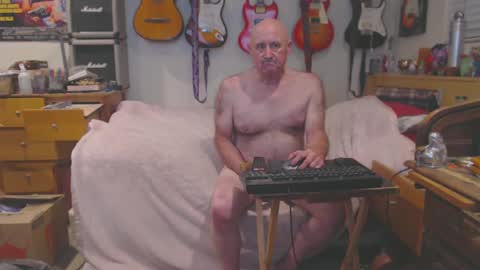 Mario online show from 02/18/25, 03:42