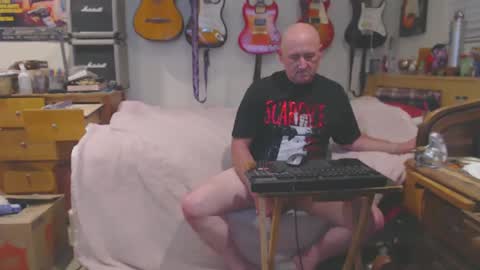 Mario online show from 02/18/25, 06:48