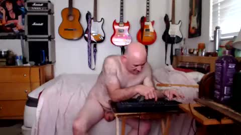 Mario online show from 02/23/25, 10:09