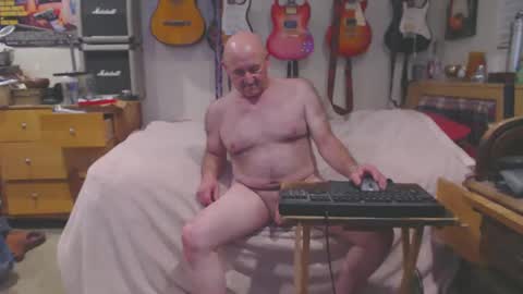 Mario online show from 03/05/25, 01:50