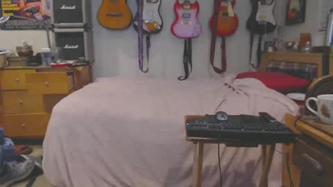 Mario online show from 03/06/25, 10:09