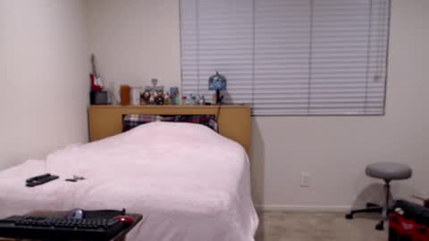 Mario online show from 03/11/25, 06:10