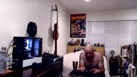 Mario online show from 09/22/25, 09:00