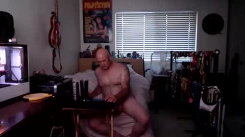 Mario online show from 10/12/25, 12:42