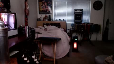 Mario online show from 11/27/25, 03:25