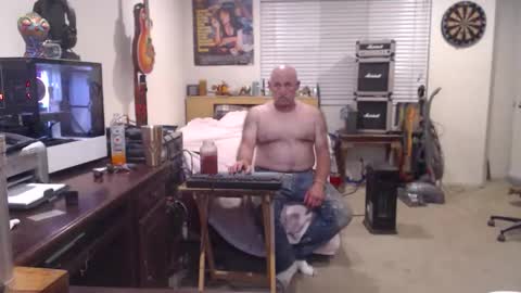 Mario online show from 12/01/25, 11:15