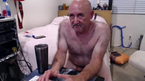 Snapshot of guitarsexgod2 chatting on 07/05/26, 04:19 guitarsexgod2 online show from 07/05/26, 04:19