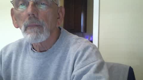Roy online show from 01/13/25, 05:02