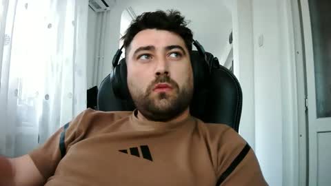 guliverreal online show from 11/27/25, 11:01