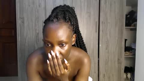 Miss Incredible online show from 12/09/24, 10:52