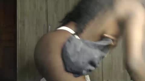 Miss Incredible online show from 02/07/25, 01:01