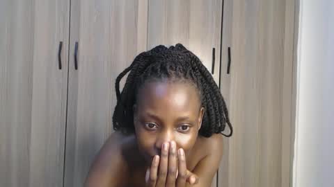 Miss Incredible online show from 10/16/25, 12:44