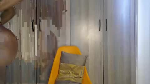 Miss Incredible online show from 02/08/26, 01:03