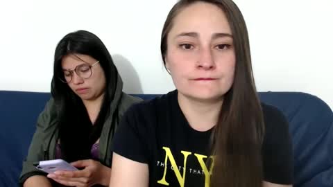 Vane blonde and Hazell black hair online show from 10/05/25, 12:42