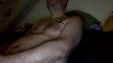 Snapshot of gummicasual chatting on 02/14/25, 10:25 gummicasual online show from 02/14/25, 10:25