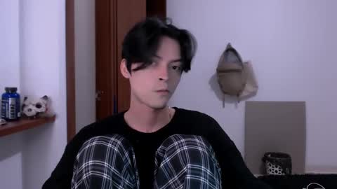 Snapshot of gunther_hda chatting on 03/11/25, 12:54 gunther online show from 03/11/25, 12:54