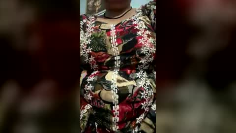 gurleen_kaur69 online show from 06/15/26, 10:06