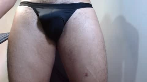 holl latino online show from 06/04/26, 04:46