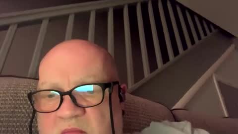 Snapshot of gusher25 chatting on 02/09/25, 09:17 gusher25 online show from 02/09/25, 09:17