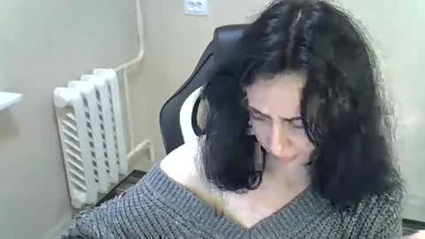 GusumAh online show from 12/04/24, 10:46