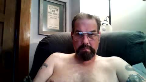 Snapshot of guy4fun8 chatting on 03/09/26, 05:06 guy4fun8 online show from 03/09/26, 05:06