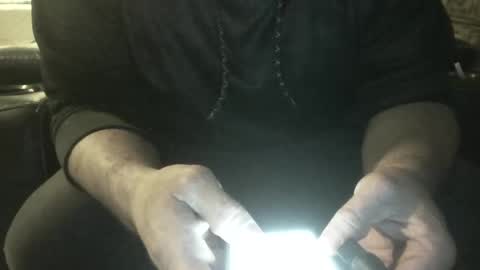 guy8inches4u online show from 09/21/25, 03:46