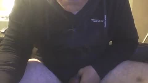 guy8inches4u online show from 10/10/25, 10:14