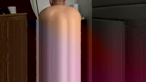 Snapshot of guyatx chatting on 09/25/25, 04:43 guyatx online show from 09/25/25, 04:43