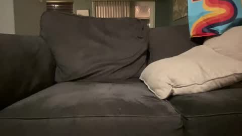 Snapshot of guyduder chatting on 10/02/25, 01:45 guyduder online show from 10/02/25, 01:45