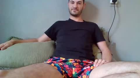 Snapshot of guyhardon chatting on 12/30/24, 11:48 Guy Hardon online show from 12/30/24, 11:48