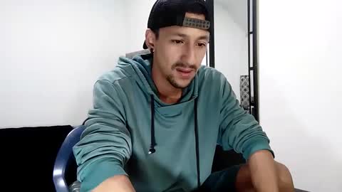 karim online show from 12/24/24, 08:33