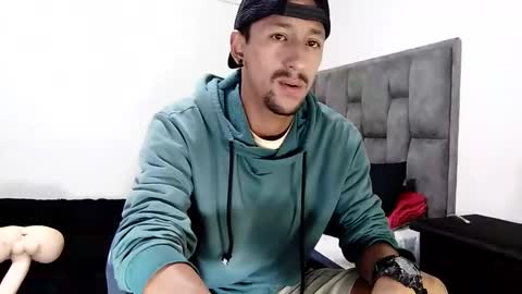 karim online show from 02/26/25, 12:36