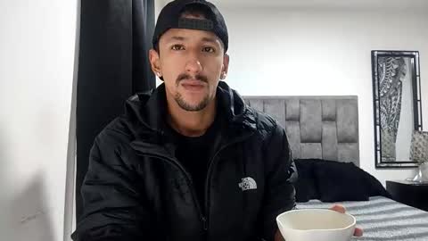 karim online show from 02/25/26, 09:19