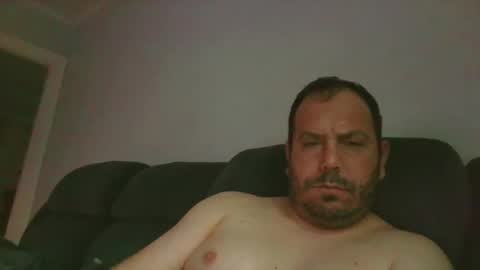 guynaked105 online show from 10/01/25, 11:05