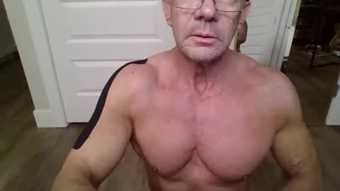 Snapshot of guysuper chatting on 03/24/26, 11:43 Guy Spartan online show from 03/24/26, 11:43