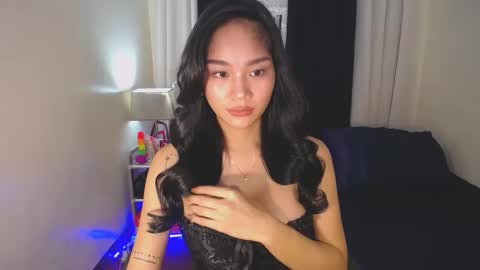 Snapshot of gwapangahas chatting on 02/25/25, 11:00 Alexa online show from 02/25/25, 11:00