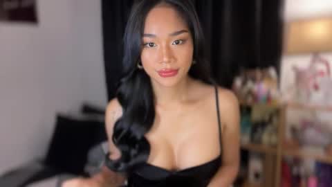 Snapshot of gwapangahas chatting on 10/06/25, 11:51 Alexa online show from 10/06/25, 11:51